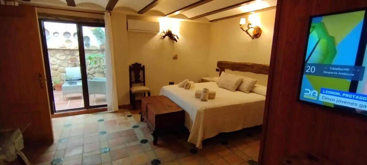 בית הארחה קאסורלה 	La Casa De La Abuela מראה חיצוני תמונה