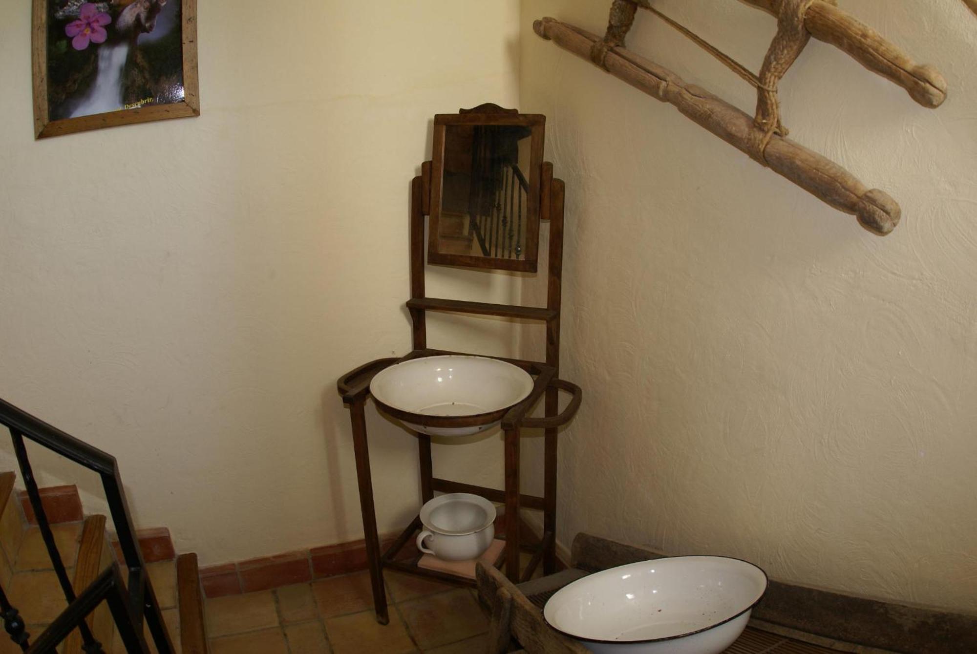 בית הארחה קאסורלה 	La Casa De La Abuela מראה חיצוני תמונה