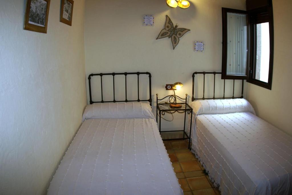 בית הארחה קאסורלה 	La Casa De La Abuela מראה חיצוני תמונה